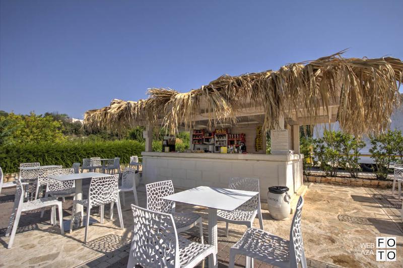 Hotel Madonna Delle Grazie Ceglie Messapica Bagian luar foto