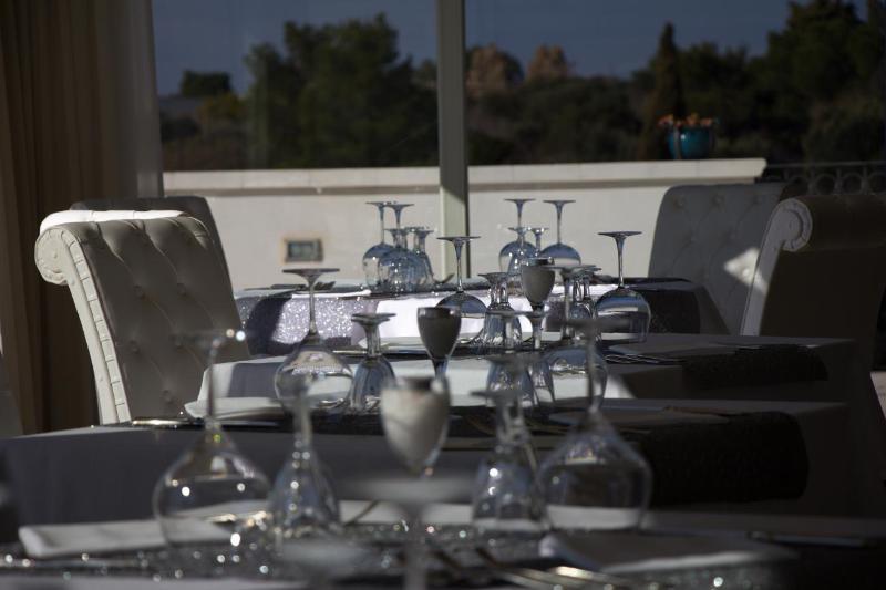 Hotel Madonna Delle Grazie Ceglie Messapica Bagian luar foto