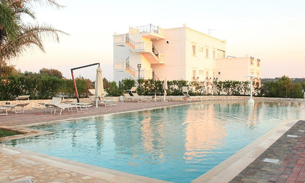 Hotel Madonna Delle Grazie Ceglie Messapica Bagian luar foto